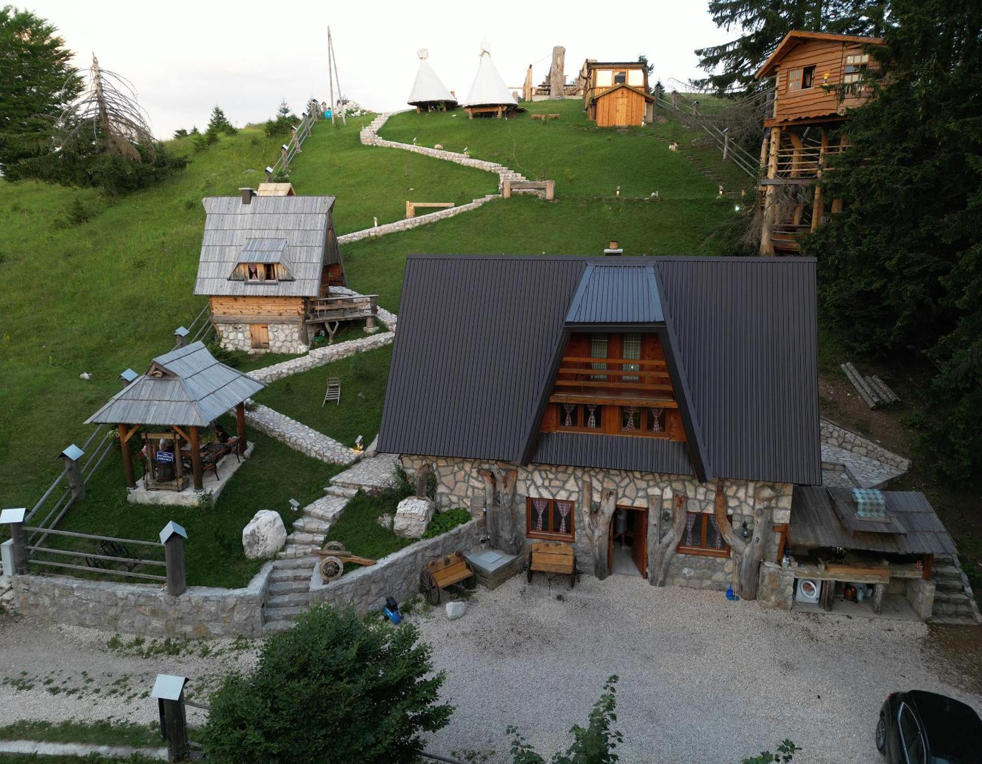 Guesthouse Planinarski Dom Neviden'O Жабляк Екстер'єр фото